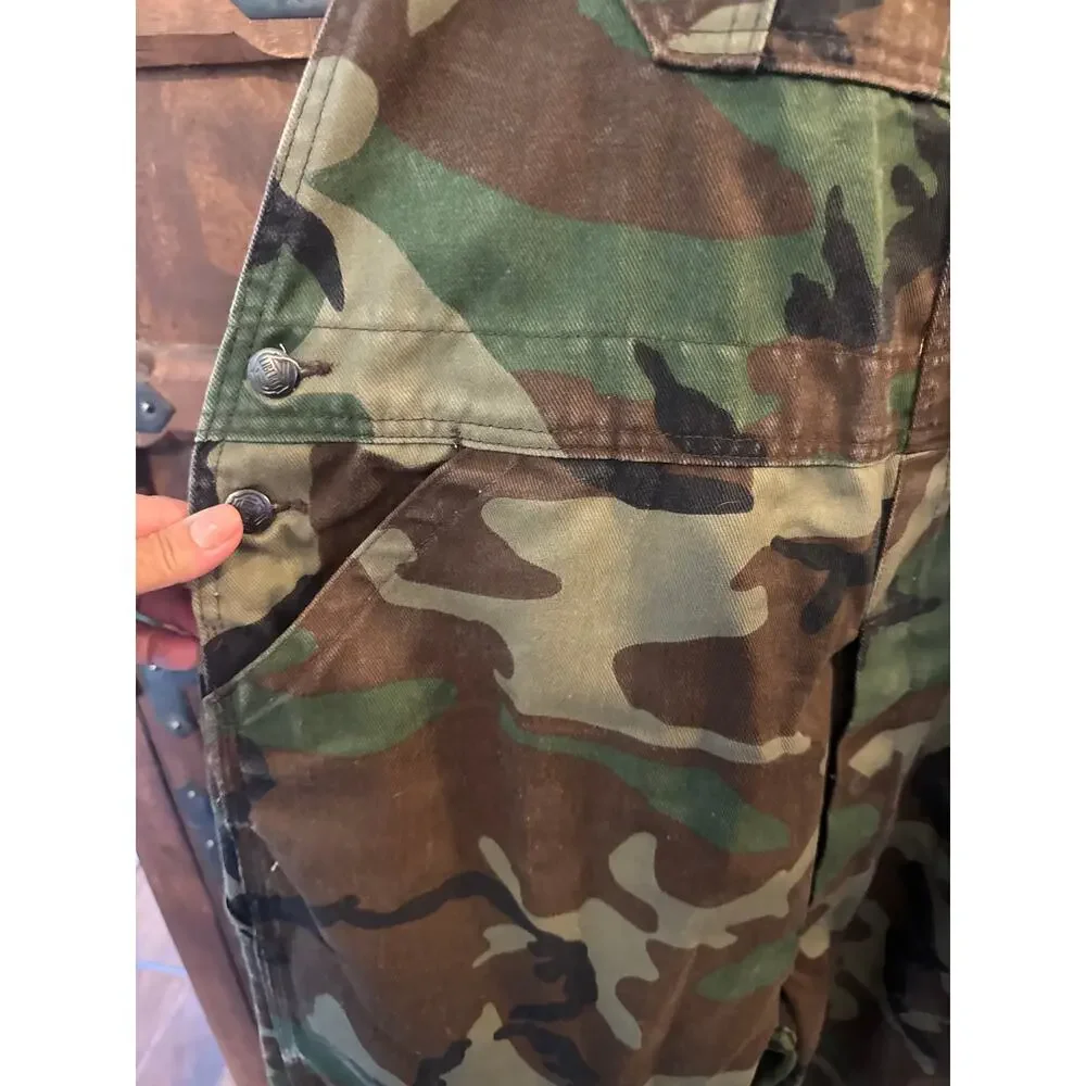 liberty waist flat